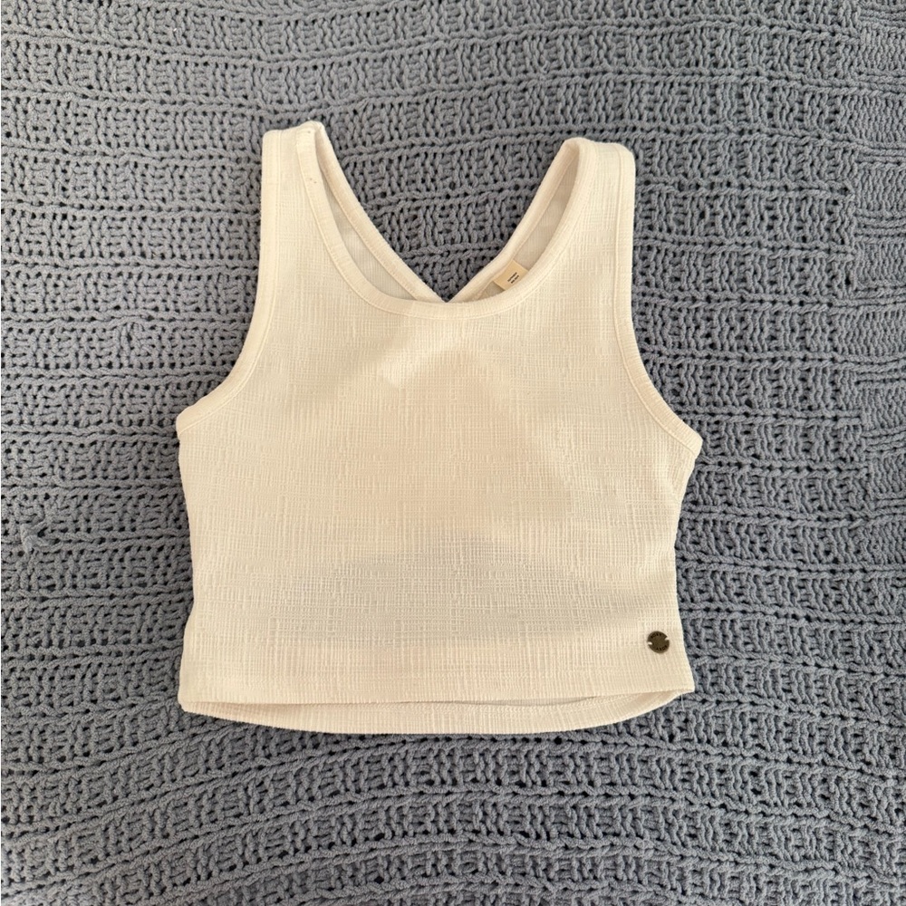 White crop tank